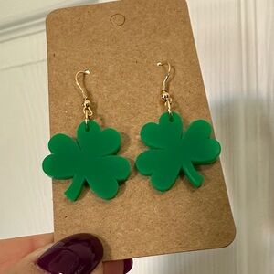 Emerald Clover Drop Earrings